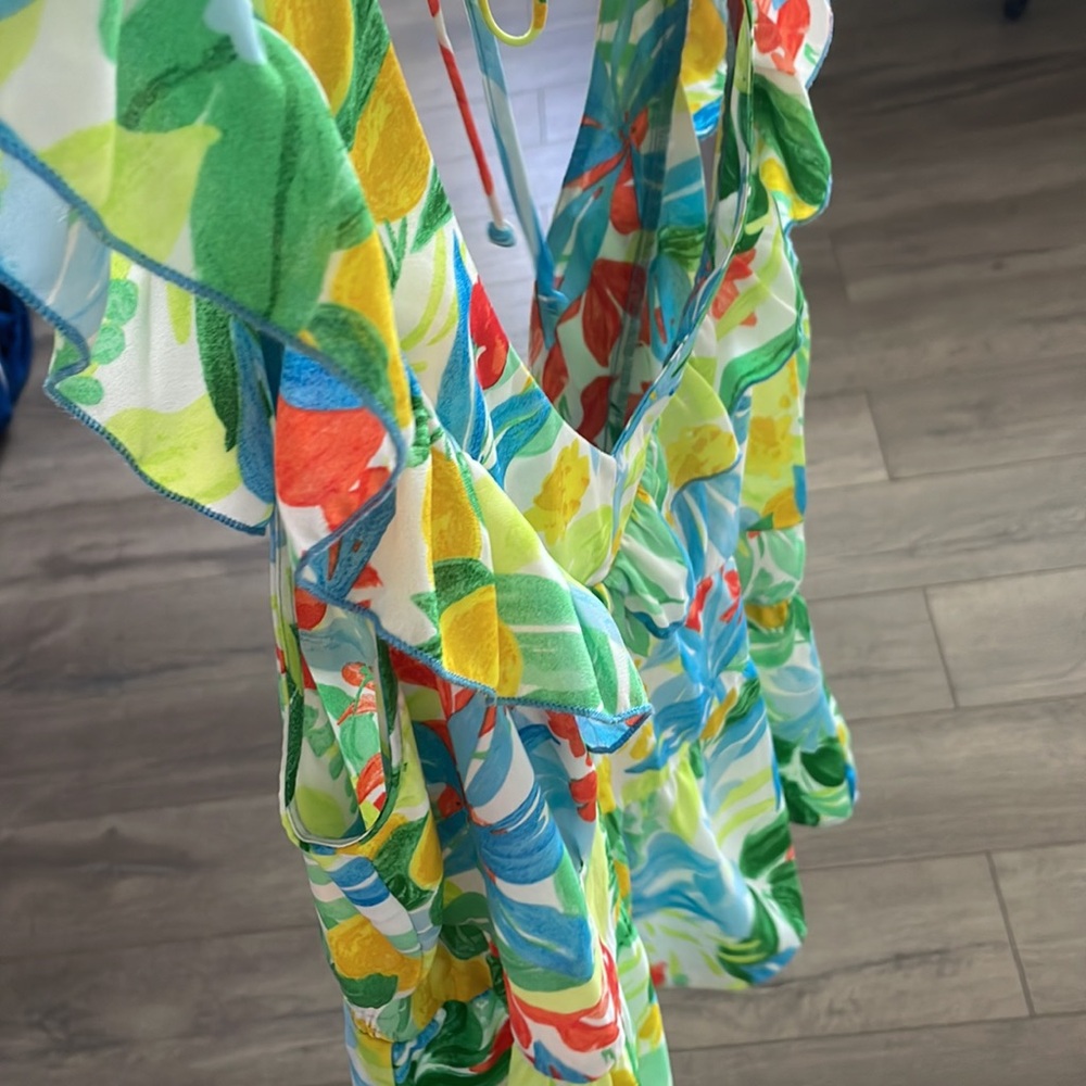 Floral Ruffle Blouse - Picture 5 of 5